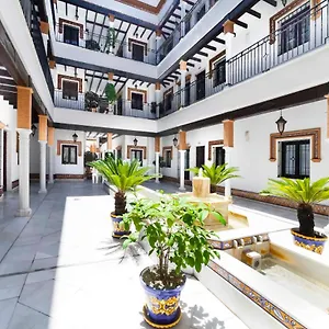 peaceful-double-bedroom-apartment-in-city-centre.es-andalucia.com/